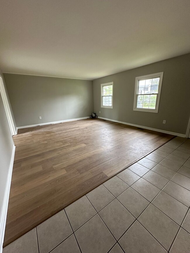 Photo - 4 Bedroom, 2 Bathroom Cape Cod