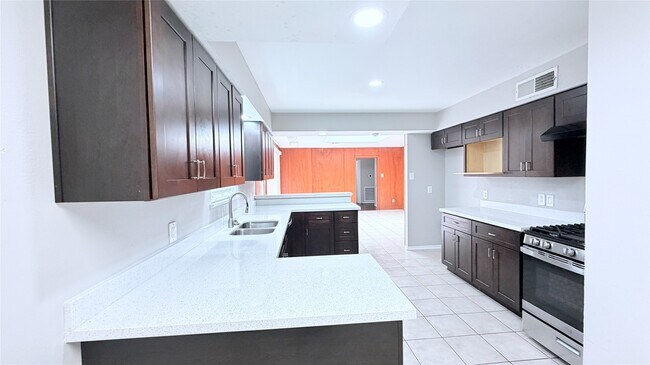 Photo - 11119 Atwell Dr