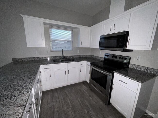 Photo - 13 Stauffers St Unit 4