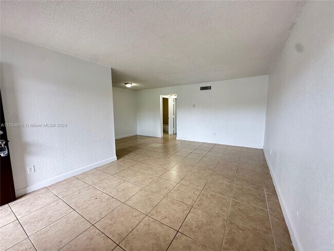 Photo - 400 NW 65th Ave Condo Unit 226