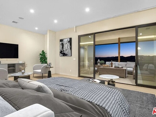 Photo - 22570 S Summit Ridge Cir