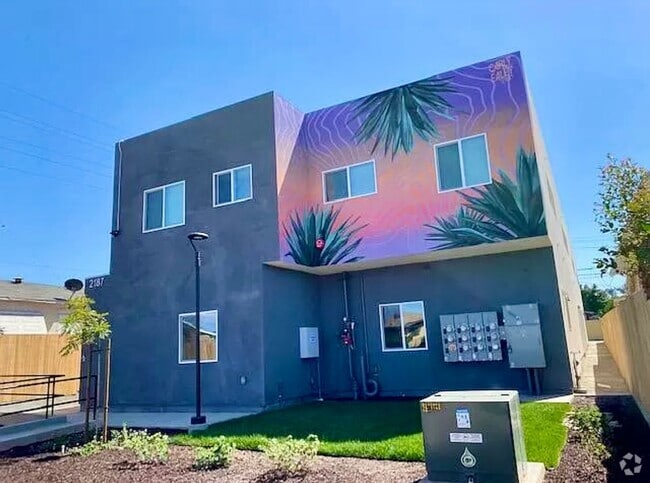 Building Photo - 1 bed 1 bath Unit 10 Rental
