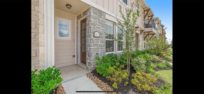 Photo - 18225 Crystal Knoll Dr