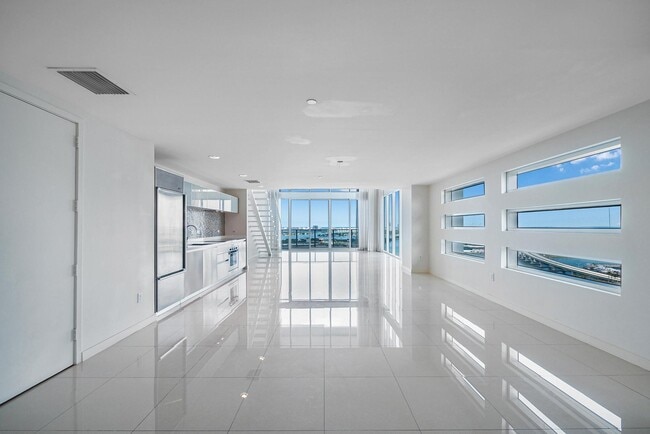Photo - 1040 Biscayne Blvd Unit 2901