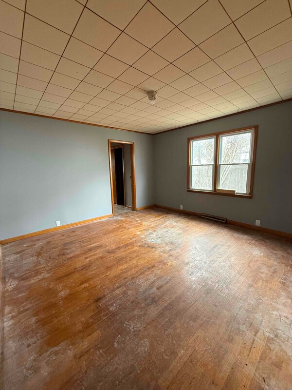 Photo - 104 N Vine St