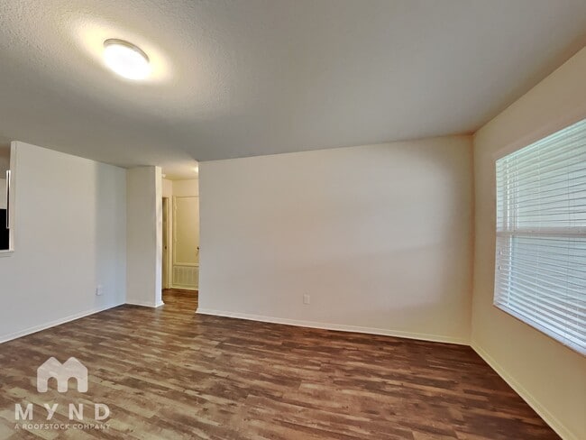 Photo - 9168 Pleasant Valley Dr