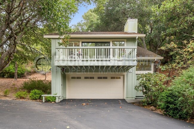 Building Photo - Tranquil Corte Madera Townhouse! DECK! 2 C...