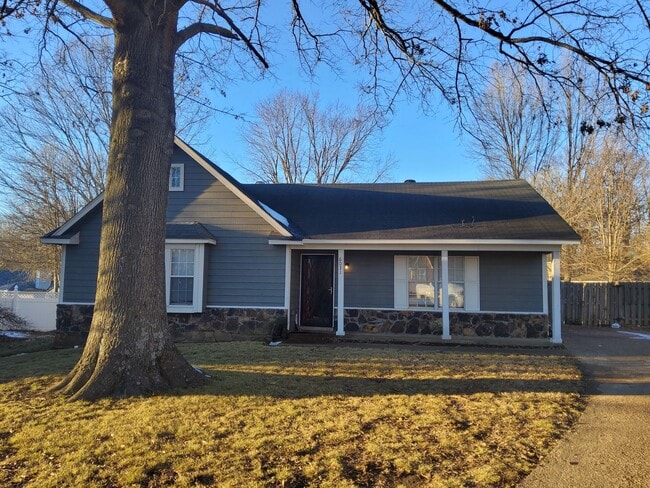 Building Photo - 6031 Cloverland Cove