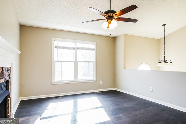 Photo - 43 Westminster Dr