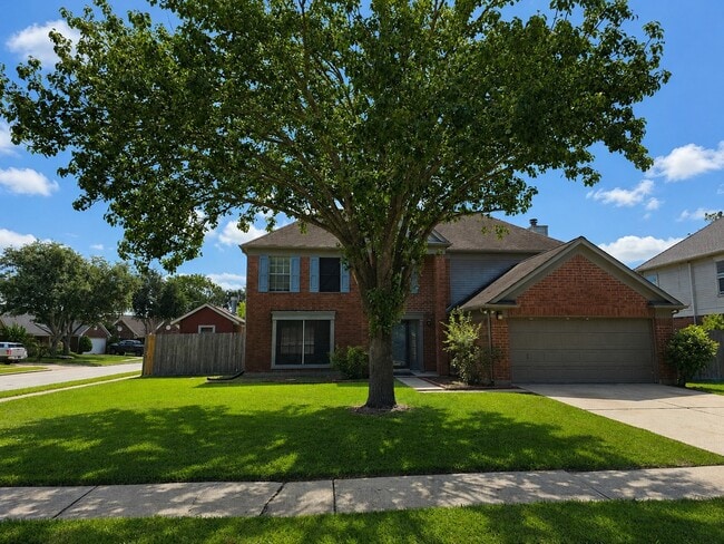 Building Photo - 3901 Spring Garden Dr