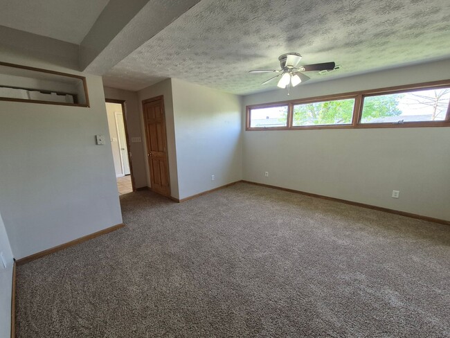 Photo - Cozy 4 Bedroom Kettering Home