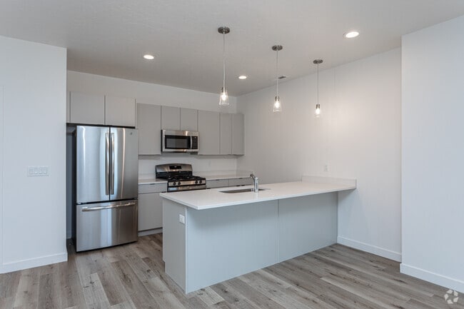 2HAB, 2,5BA - 1.267 ft² - Lake Ridge Villas at Winnie