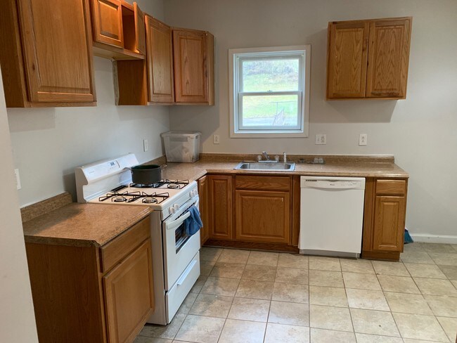 Photo - 602 Division St