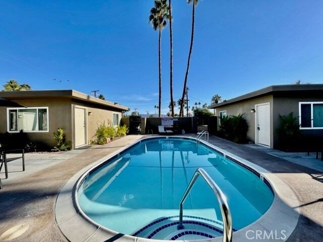 45521 Sunset Ln Unidad E
