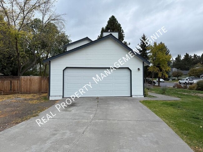 Photo - 1954 NE Red Rock Ln