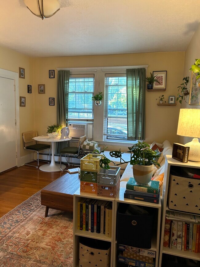 Photo - 1734 Commonwealth Ave Unit 7