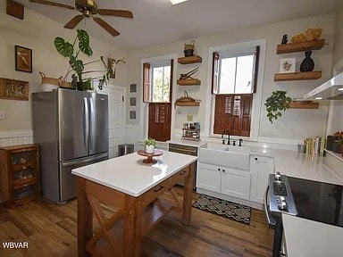 Photo - 55 W Main St