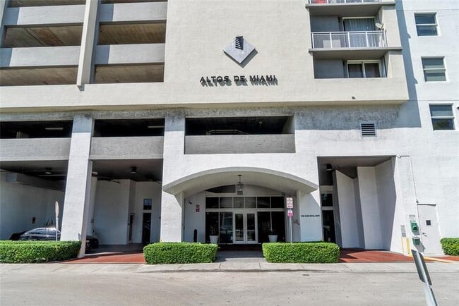Building Photo - 1 Glen Royal Pkwy Unit 809 Rental