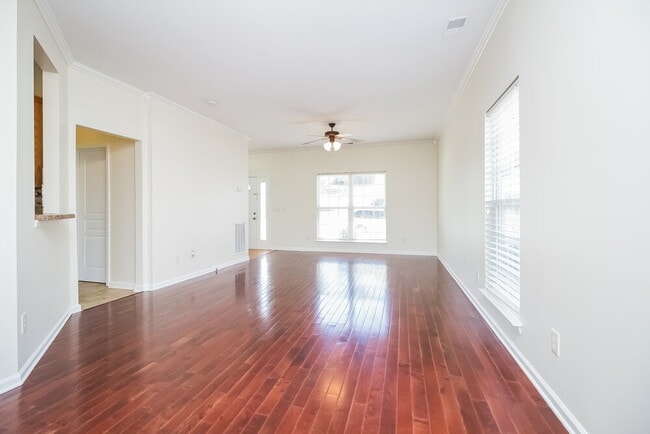 Photo - 7871 Rainey Dr