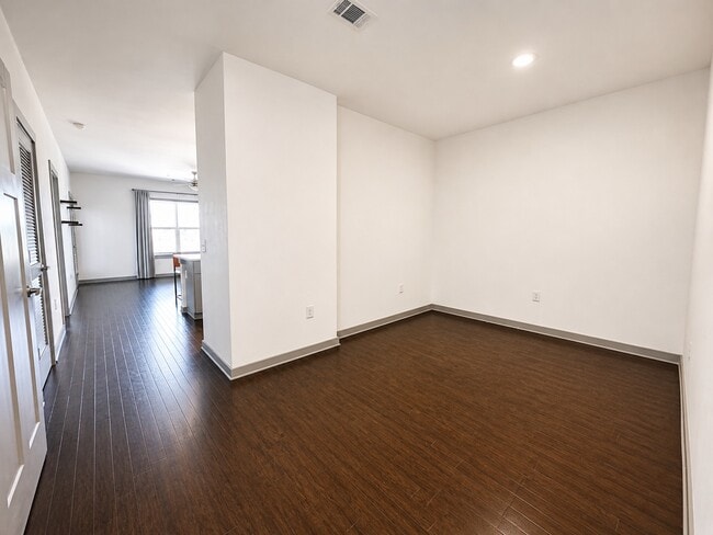 Photo - 1638 54th Ave N Unit 327