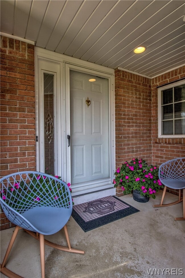 Photo - 6 St Charles Ct