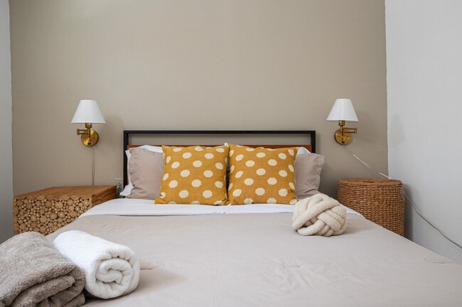 Photo - 393 8th Ave Unit ID1323927P