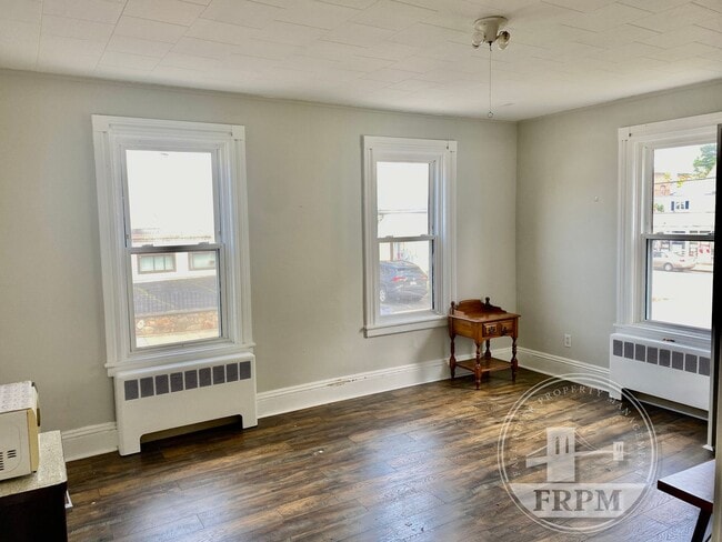 Photo - 270 4th St Unit LEVEL 1  1