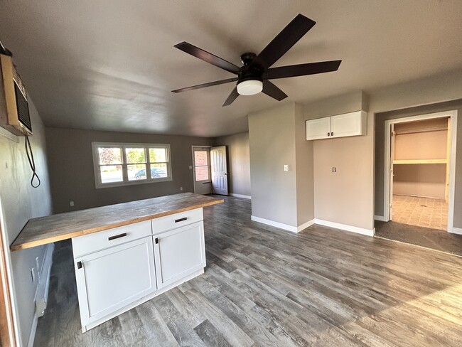 Photo - 209 Misty Meadows Blvd