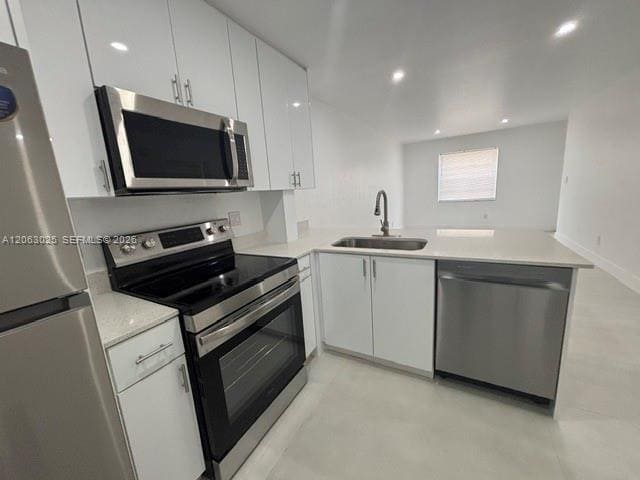 Building Photo - 8951 SW 72nd St Unit 102