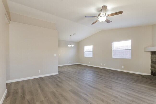 Photo - 4901 Metpark Dr