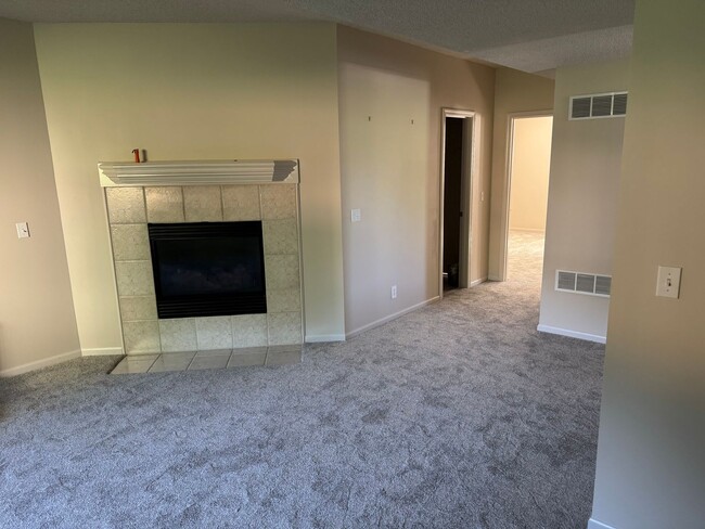 Four Bedroom Home Available in July - Fini... - Four Bedroom Home Available in July - Fini...