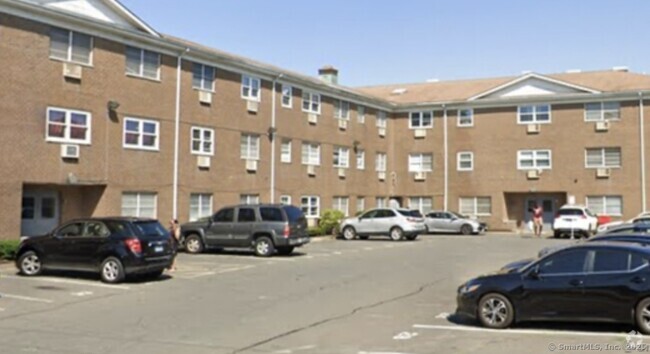 Building Photo - 64 McKinley Ave Unit c8 Rental