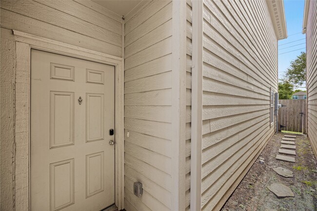 Photo - 17123 Wilthorne Gardens Ct