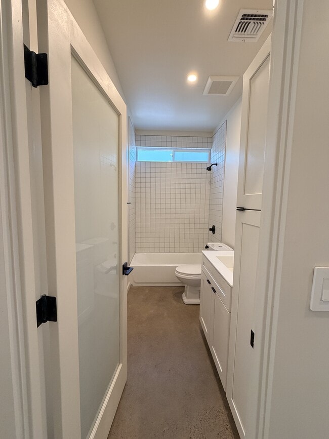 Photo - 1507 W Keim Dr