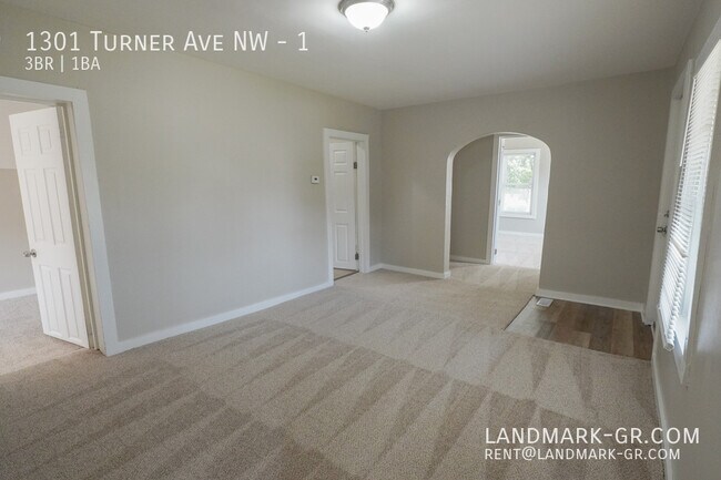 Photo - 1301 Turner Ave NW Unit 1