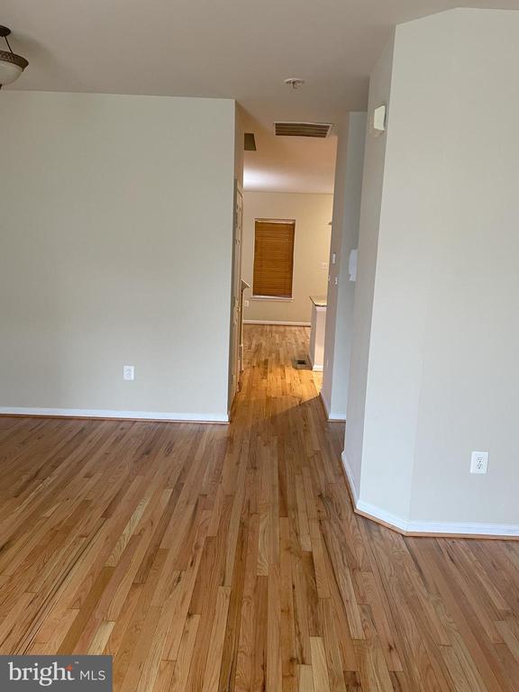 Building Photo - 20961 Duryea Terrace Rental