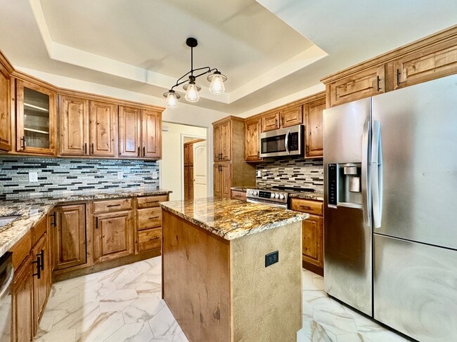 Photo - 308 N Lockeport Dr