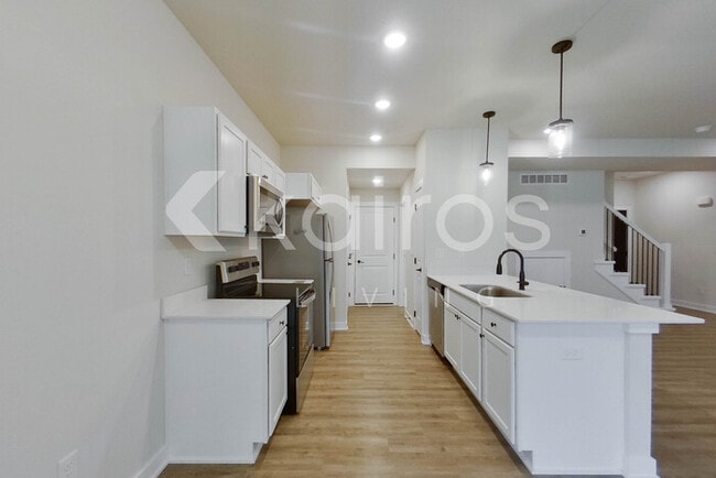 Photo - 6914 Bluebell Ct