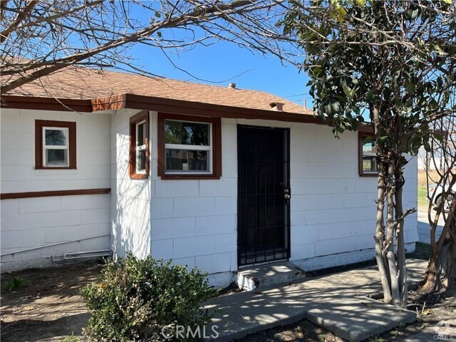 Building Photo - 261 N K St Rental