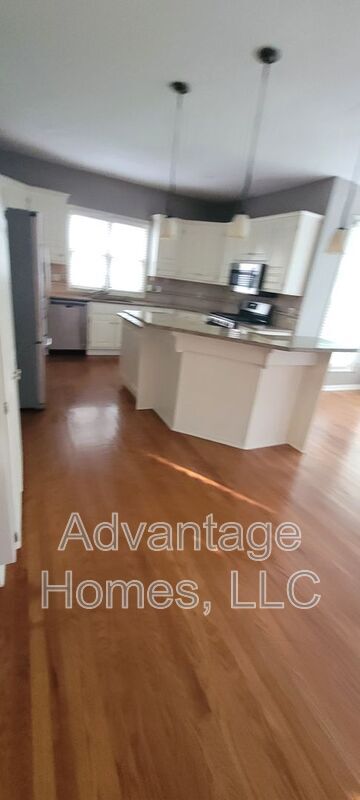 Photo - 14117 Parkhill Ln