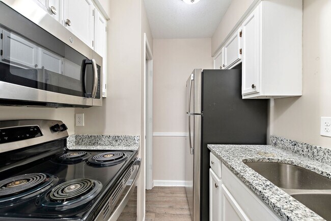 Midland Court Apartments