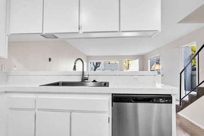 Photo - Great three bedroom townhome in UTC! Avail...