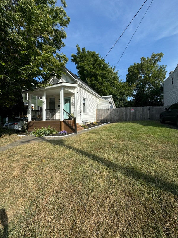 Photo - 1842 Mills Ave Casa