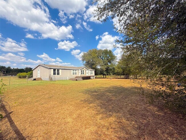 Photo - 3063 Co Rd 484