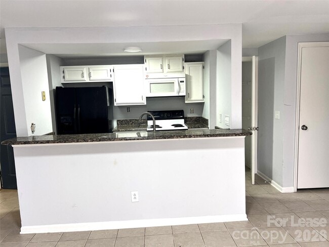 Photo - 1624 Arlyn Cir Unit H