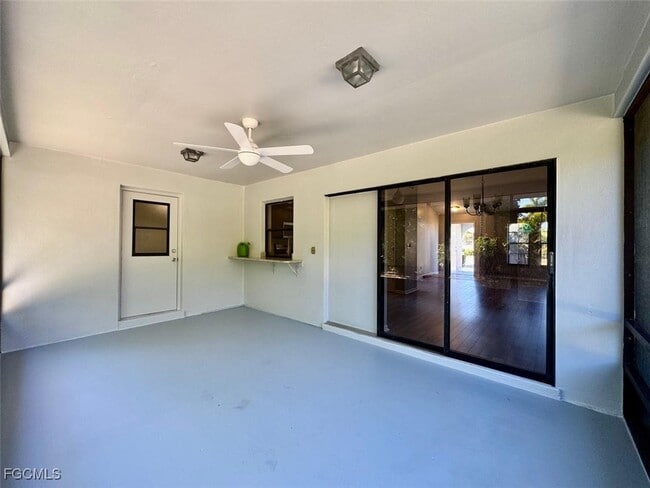 Photo - 3725 SW 6th Ave