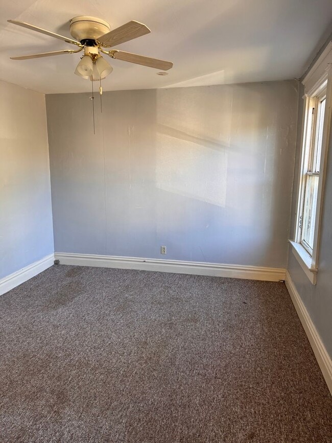 Photo - 430 E Sheridan Ave Unit 2