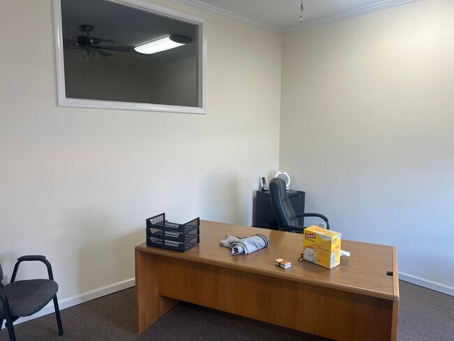Photo - 1733 Campus Plaza Ct