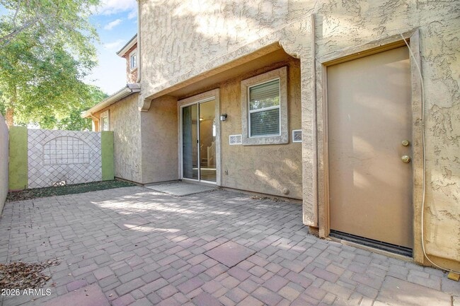 Photo - 1 N 88th Dr