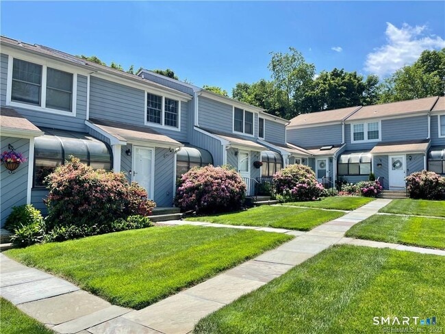 Building Photo - 35 Seaside Ave Unit APT 35